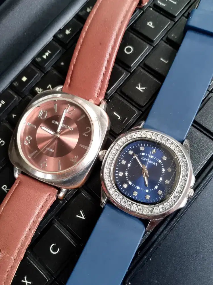 Jual jam tangan minus batere habis jual apa adanya