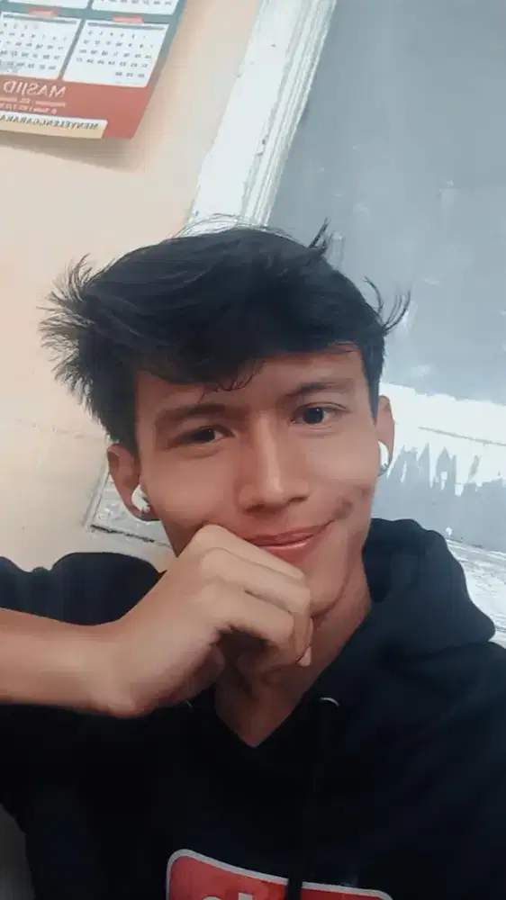 Butuh duit apaan ke kasih kerjaan