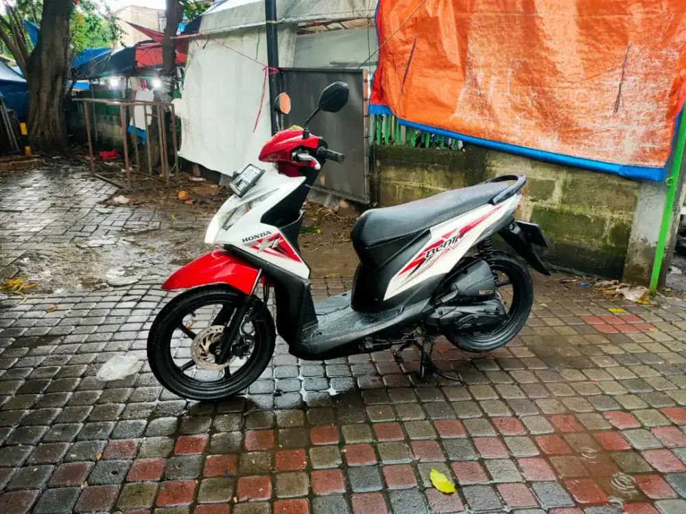 Honda Beat 110cc Pajak Hidup Tahun 2015