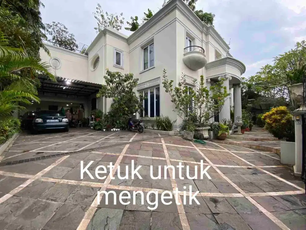Dijual Rumah Mewah Classic Design
Lokasi Premium di Jalan M Kahfi
Jagakarsa Jakarta Selatan