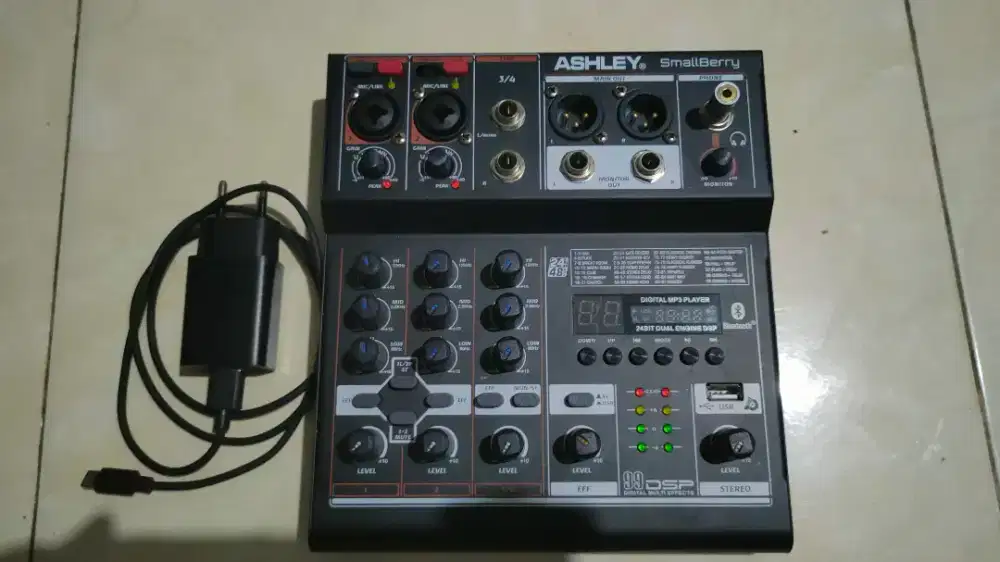 Mixer Ashley Small Berry 4 chanel