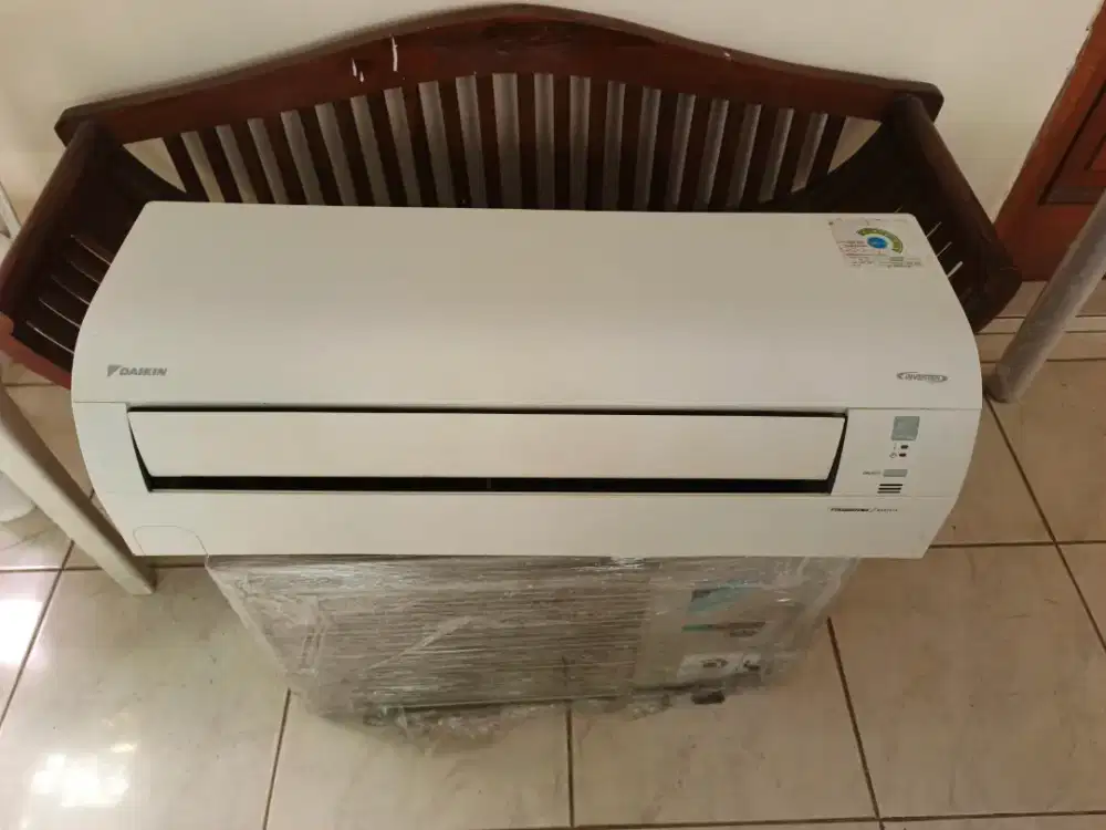 AC Daikin 1 PK Inverter Thailand (Bukan China) – Dingin Menggigil