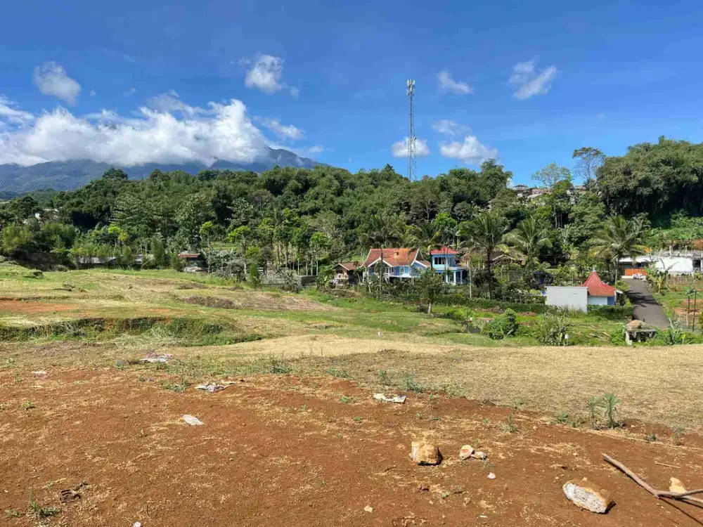 Tanah Luas 500m² Siap Bangun Legalitas Aman Dijual View Pegunungan