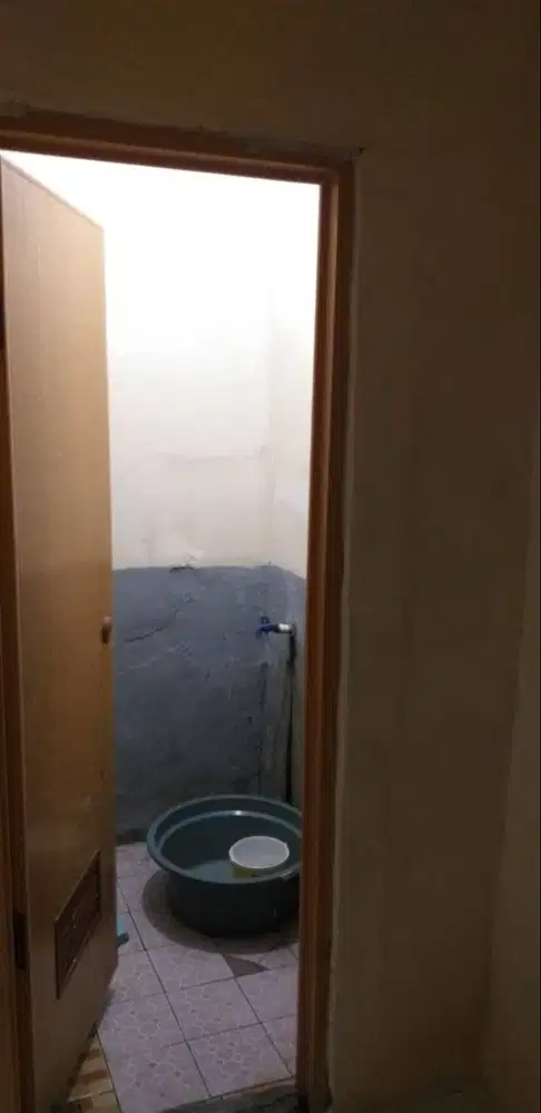 disewakan rumah dekat stasiun