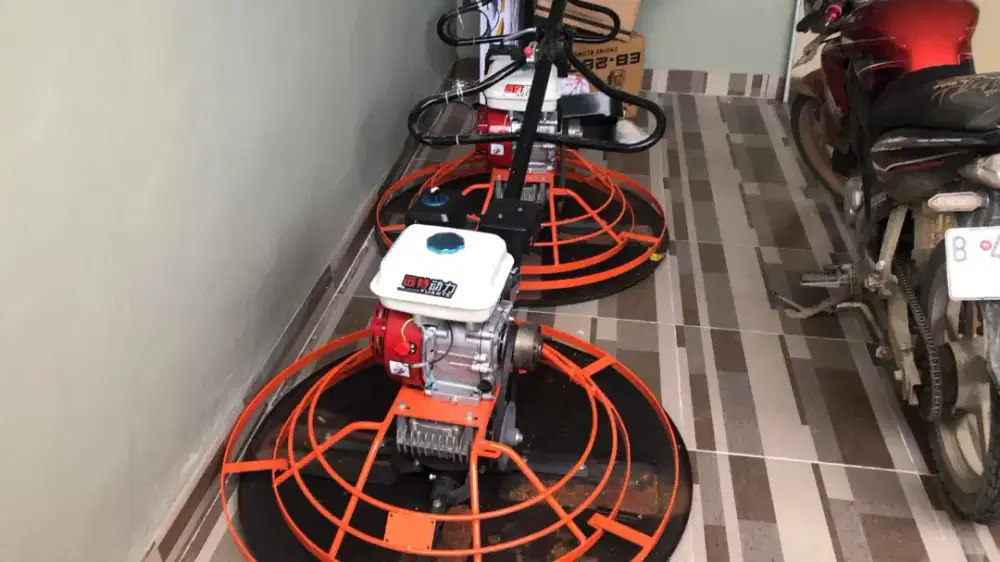 Jual Power Trowel Type 100. Egine Honda