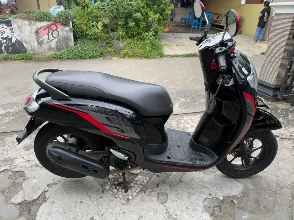 Scoopy THN 2019 plat AB sleman