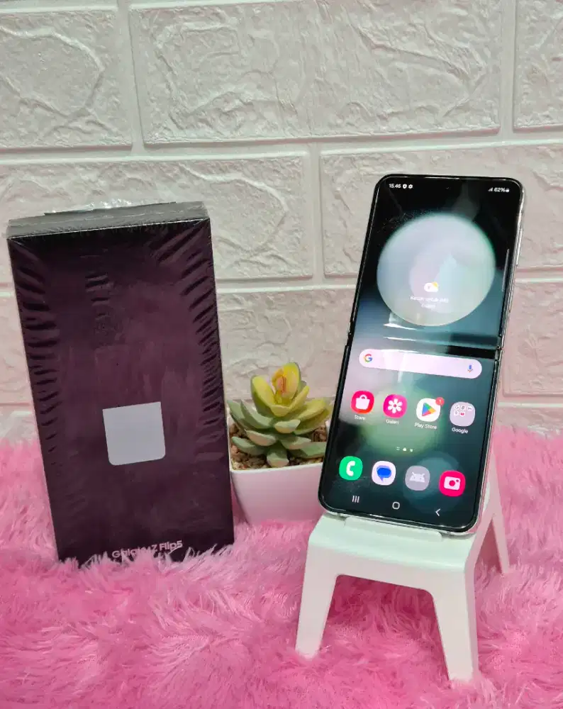 Galaxy Z Flip 5 256Gb Mulus Bagus Cek Sepuasnya