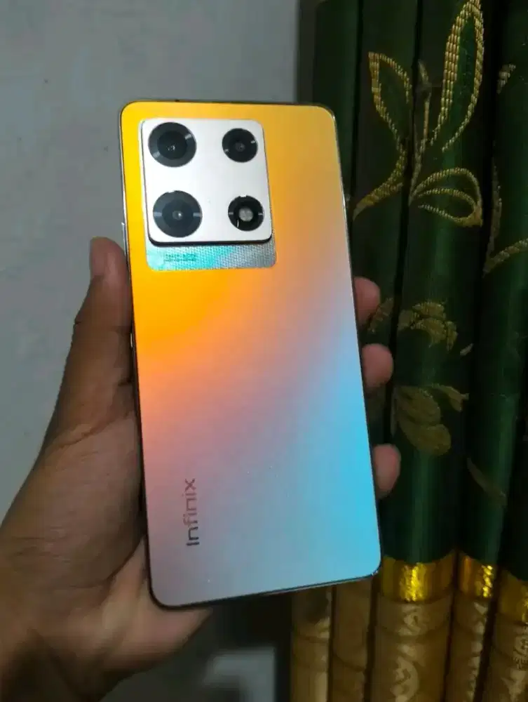 INFINIX NOTE 30 PRO