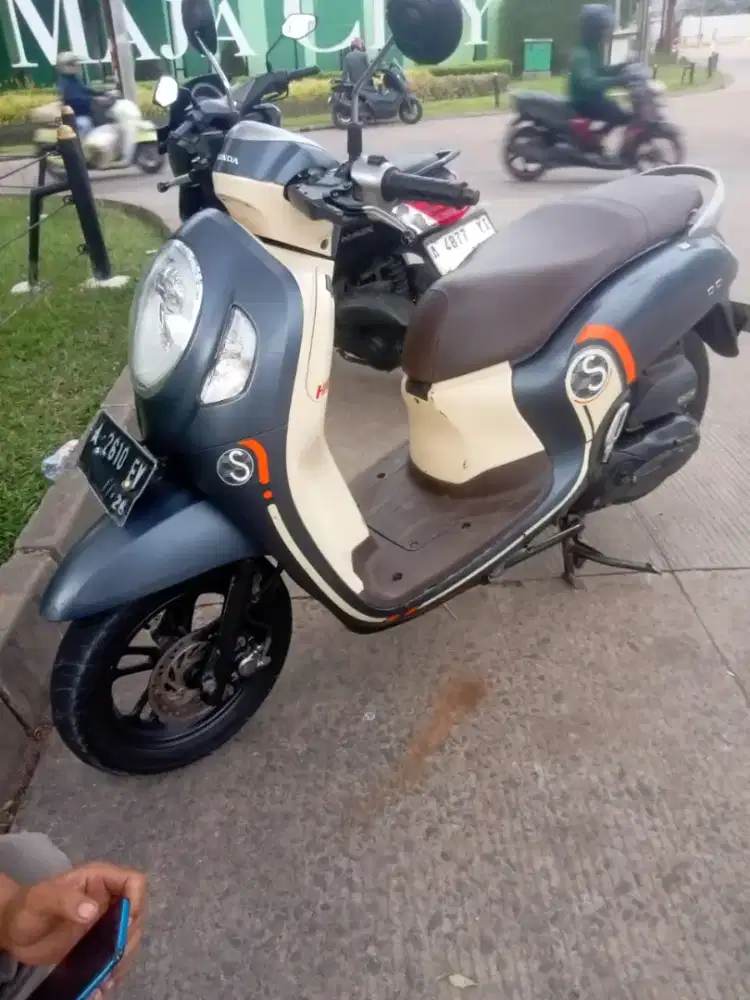 Dijual karna sudah bosan