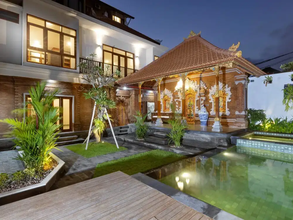 For Sale 4 bedrooms Luxury Villa located in Seminyak Area