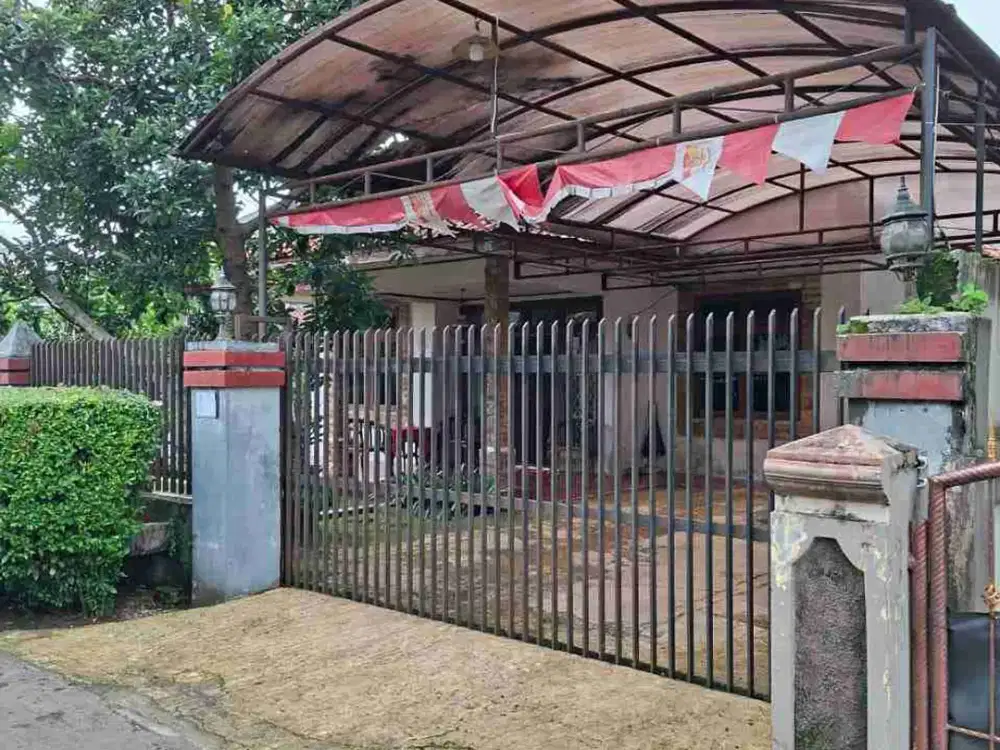 Dijual Rumah Dan tanah di Tanah baru Rp 2.5 M