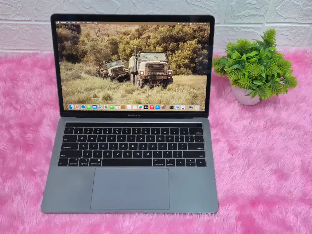 Macbook Pro 2019 Ram 16/512Gb TouchBar