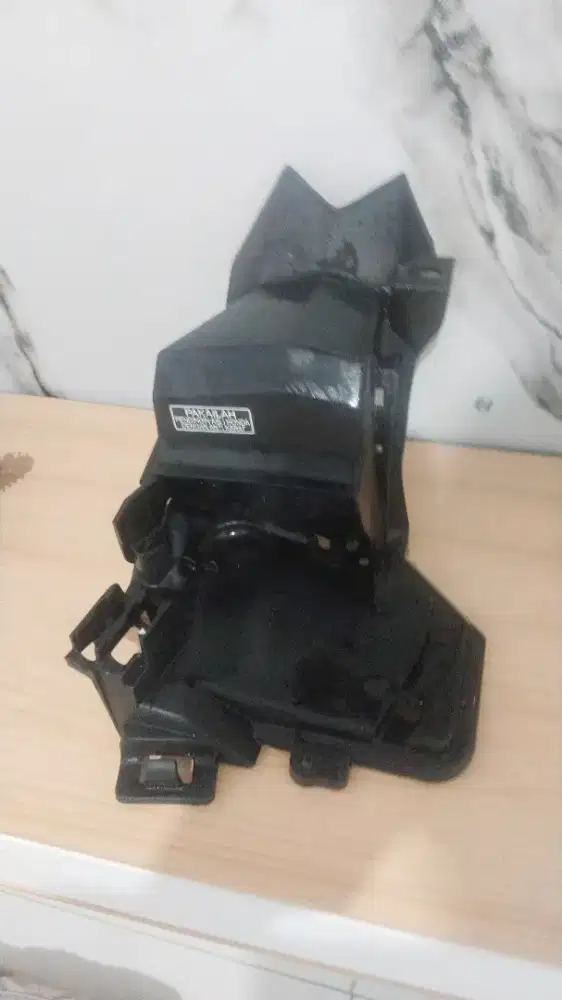 Tutup radiator bawah vario 125/150 ori AHM