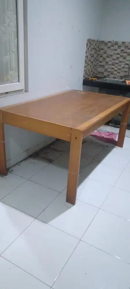 meja besar (jual cepat)