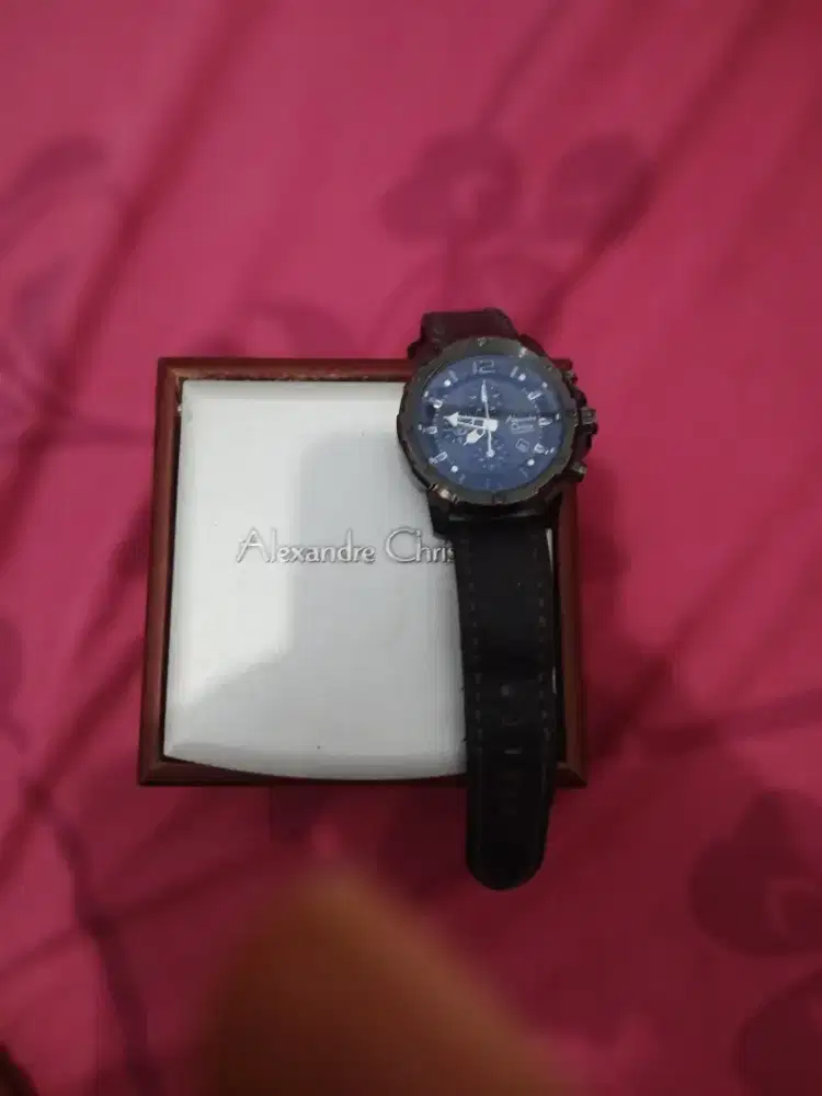 Dijual cepat jam tangan alexandfe christie