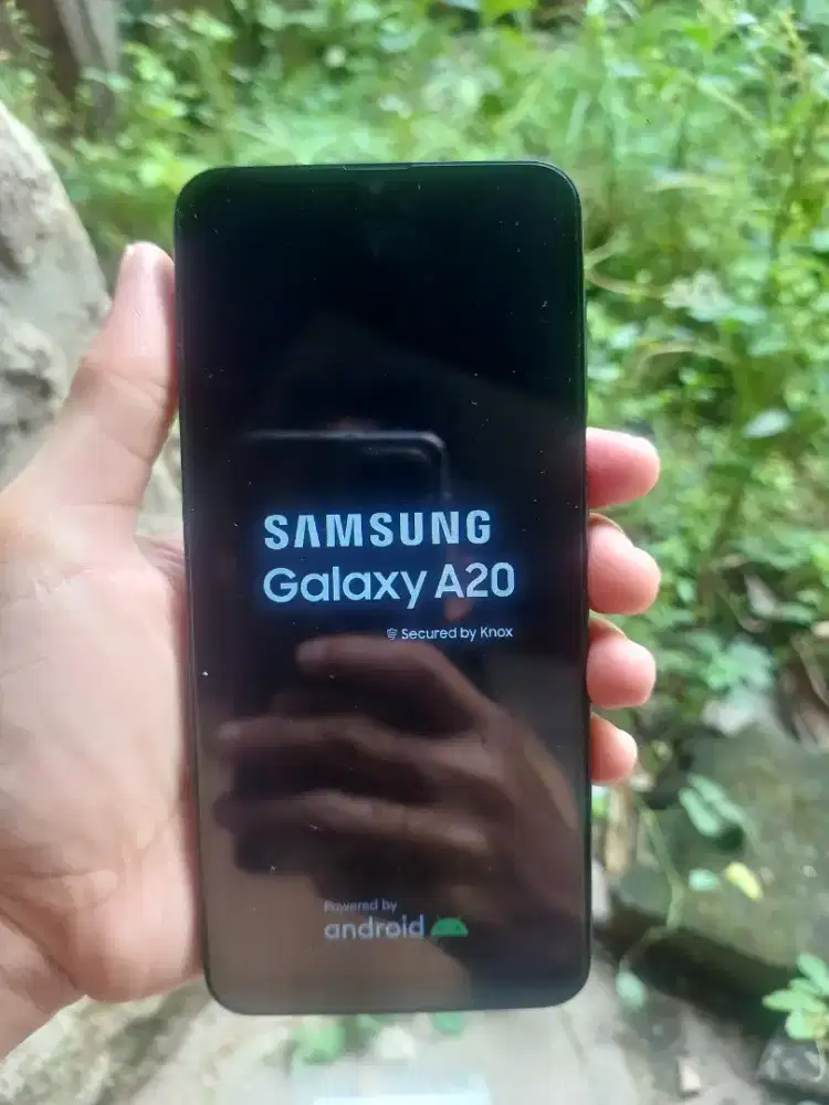 Samsung a20 3/32