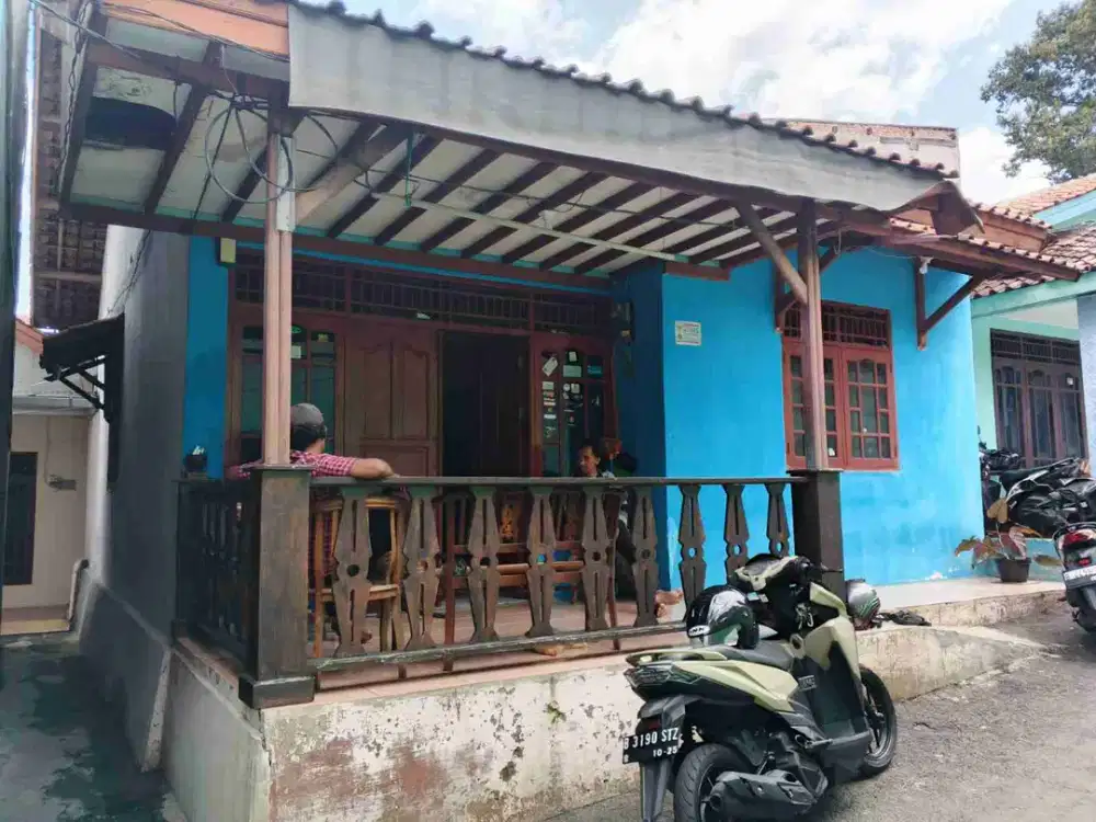 Rumah dijual jagakarta butuh Rp 1.1 M an nego