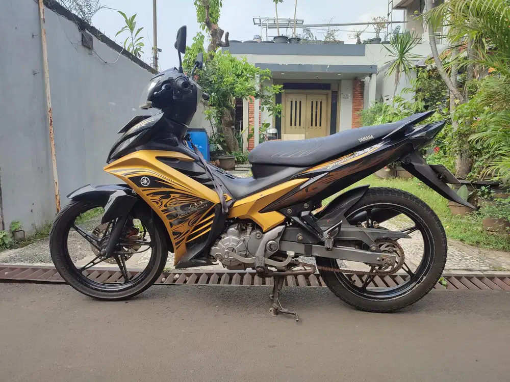 YAMAHA JUPITER MX NEW TAHUN 2011