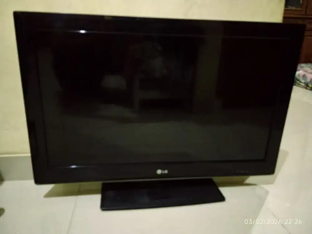 TV LED LG 32 + STB + ANTENA