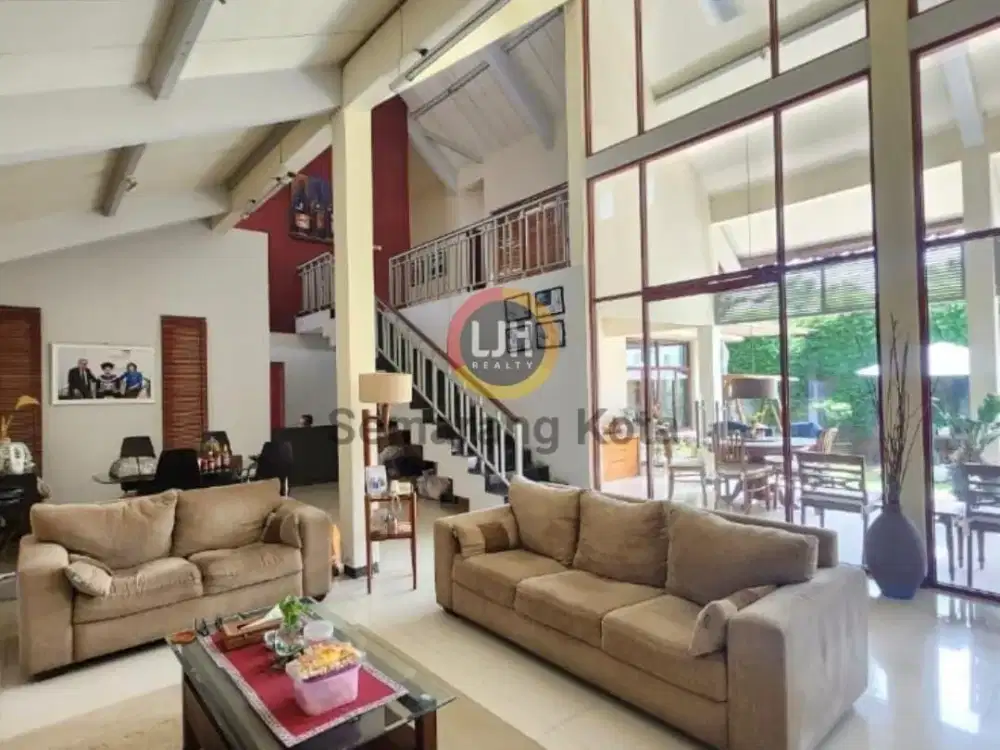 Rumah mewah di jalan Durian Timur