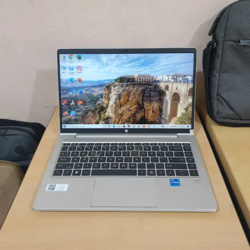 HP PROBOOK 440 G8 - I5 1135G7 - VGA NVIDIA MX450