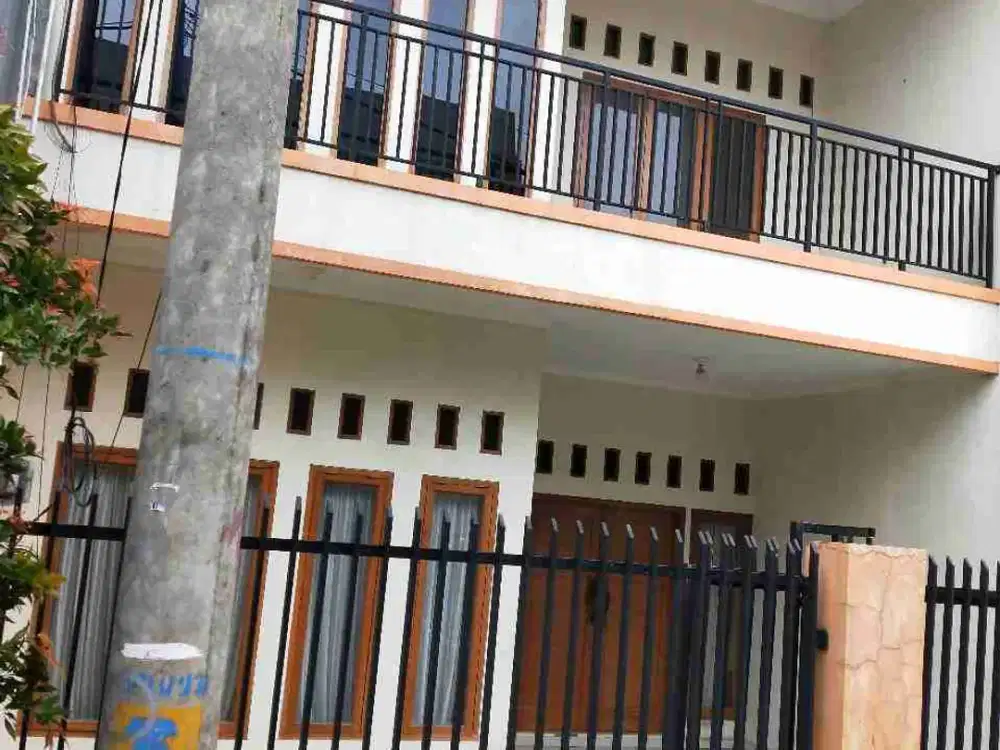 JARANG ADA, RUMAH BAGUS KOKOH DLM KOMPLEK SHM IMB KALISARI PASAREBO JAKTIM