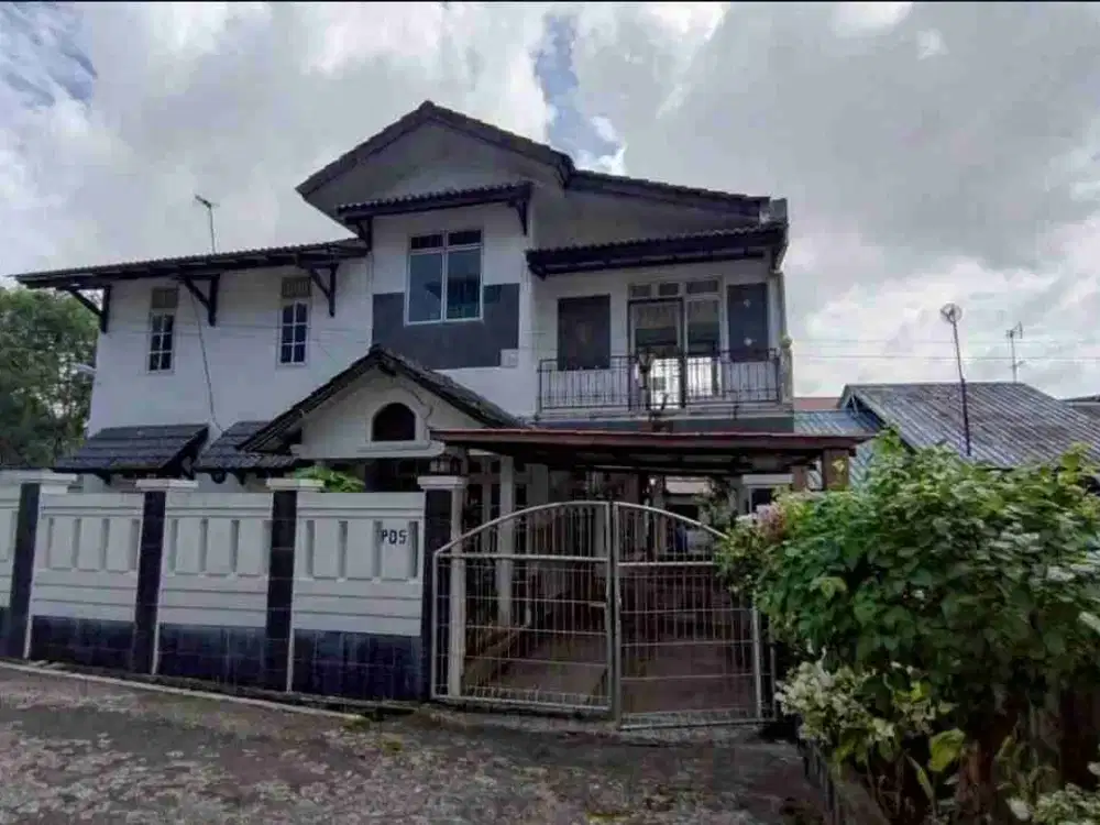 DIJUAL !!

Rumah 2 Lantai di Baloi Total Dekat BCS Mall, Grand Batam Mall, Pasar Penuin