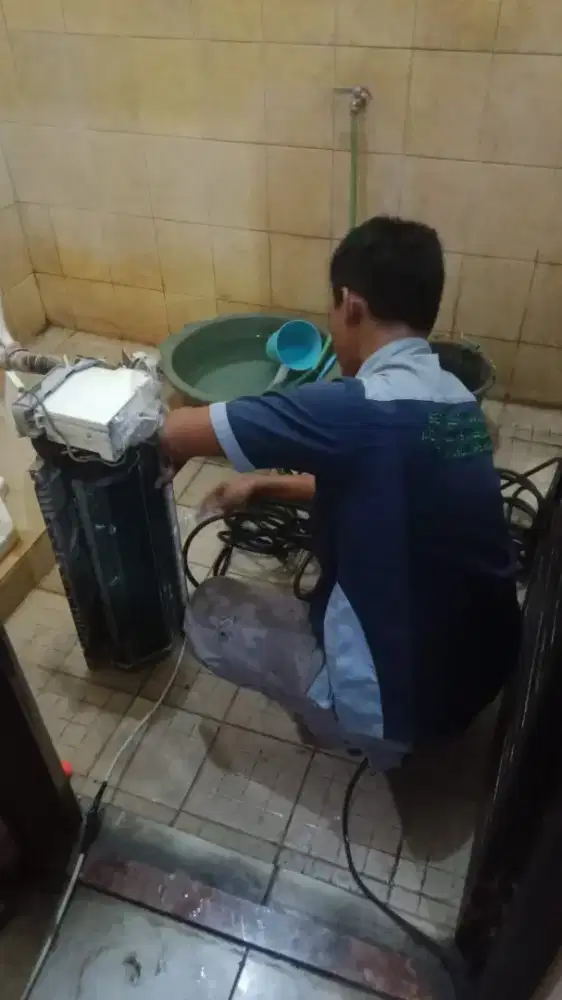SERVICE MESIN CUCI DISPENSER WATER HEATER AC KULKAS DLL BERGARANSI
