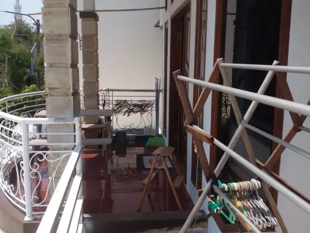 Dijual Rumah Bagus mewah Kompleks Palem Permai Full Furnish All In Lantai Parquet