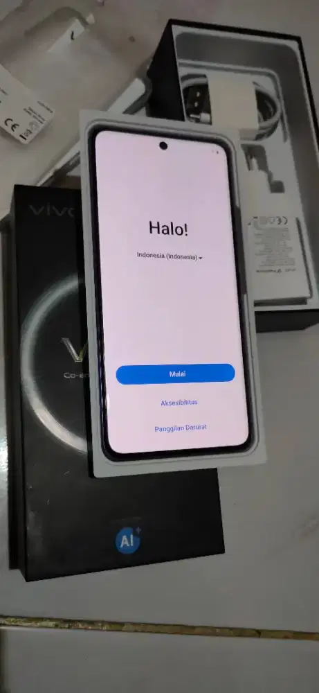 Vivo v50 5g ram12/256 GB lengkap ORI mulus