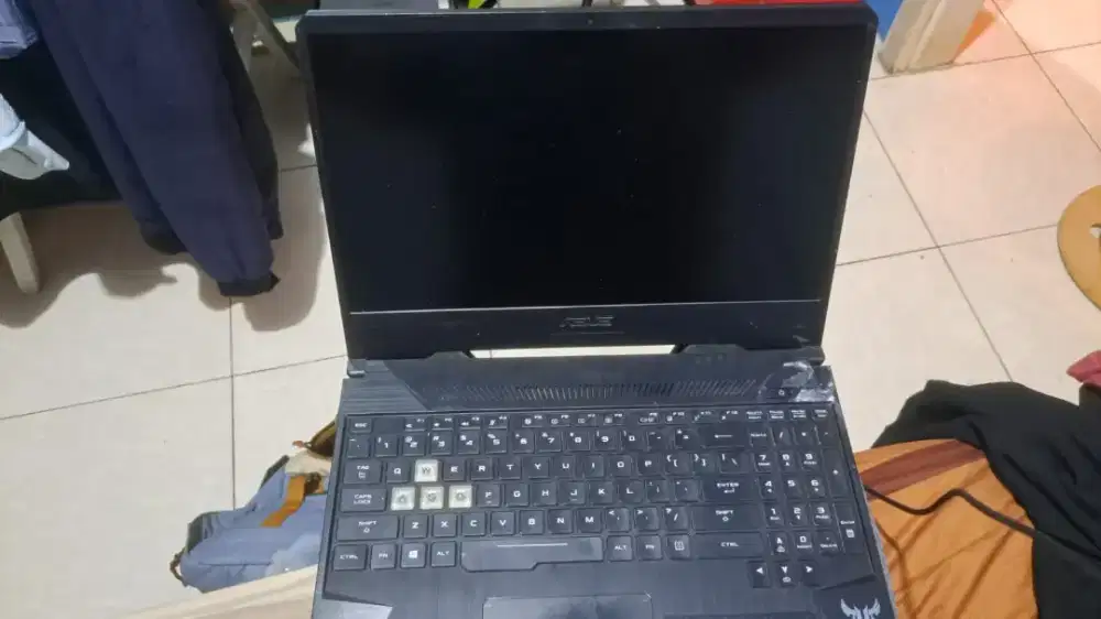 Laptop Asus tuf gaming fx505dy AMD Ryzen 5 3550H RX 560X
