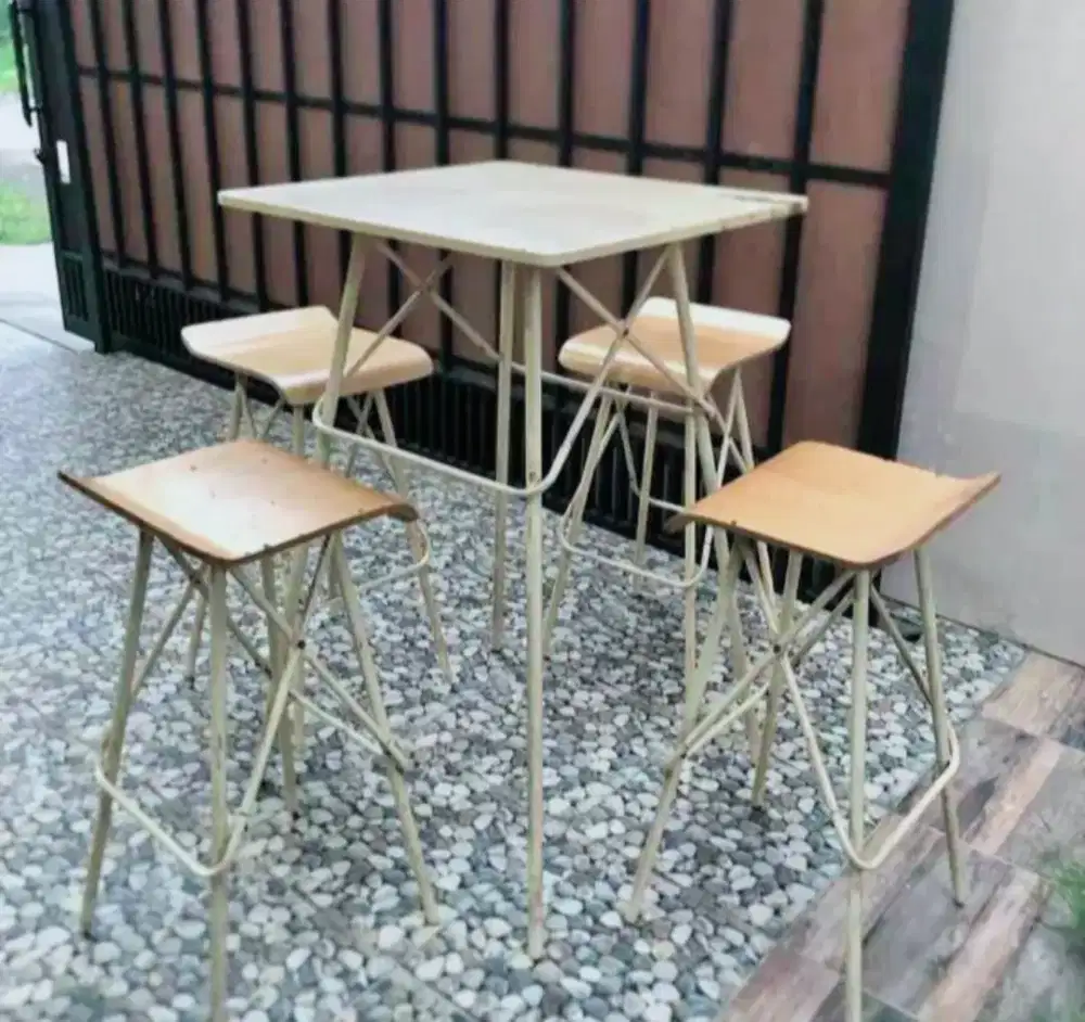 Jual meja makan informa