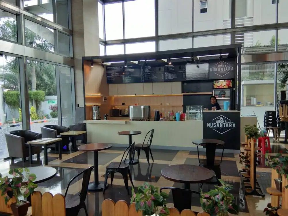 English Speaking Barista