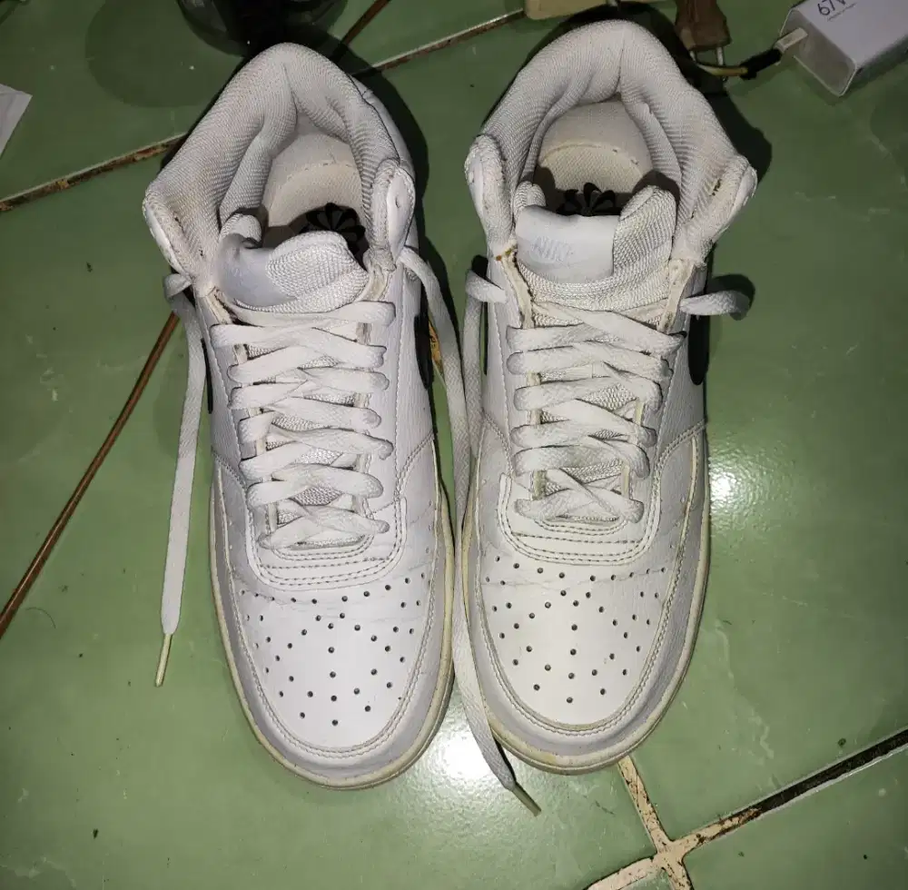 Nike court vision mid