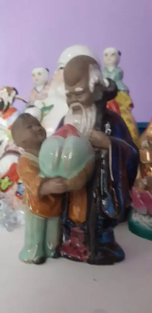 Patung keramik lawas