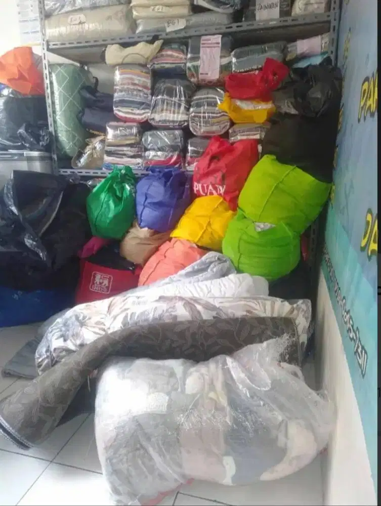 karyawan laundry (CEWEK)