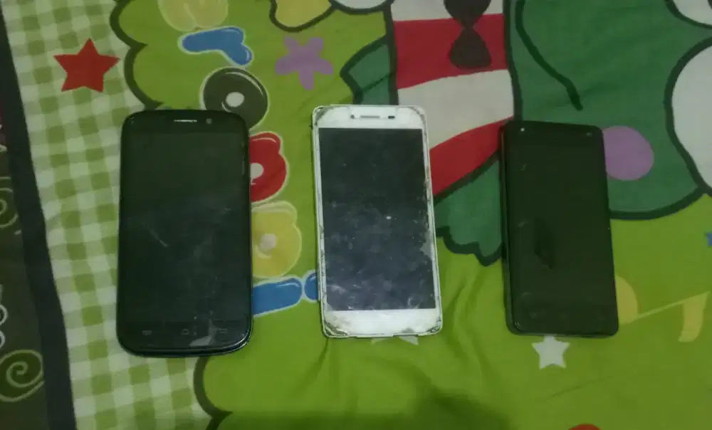 Dijual aja borongan hp bekas matot buat kanibalan