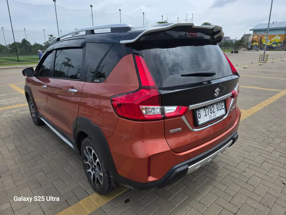 Suzuki XL7 2023 Bensin