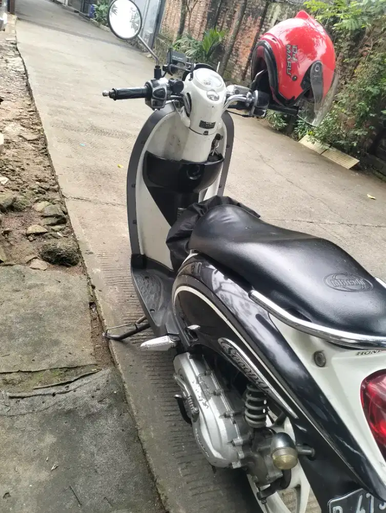 antar jemput sekolah atau bekerja