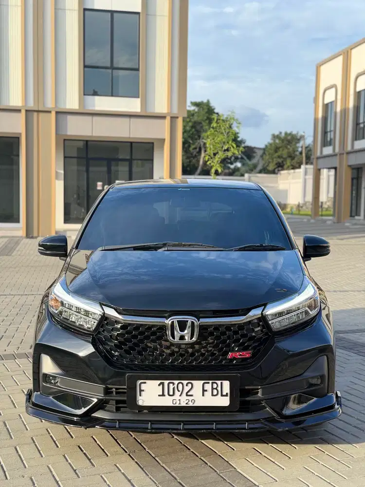 Honda Brio RS facelift 2023 odo 8rb