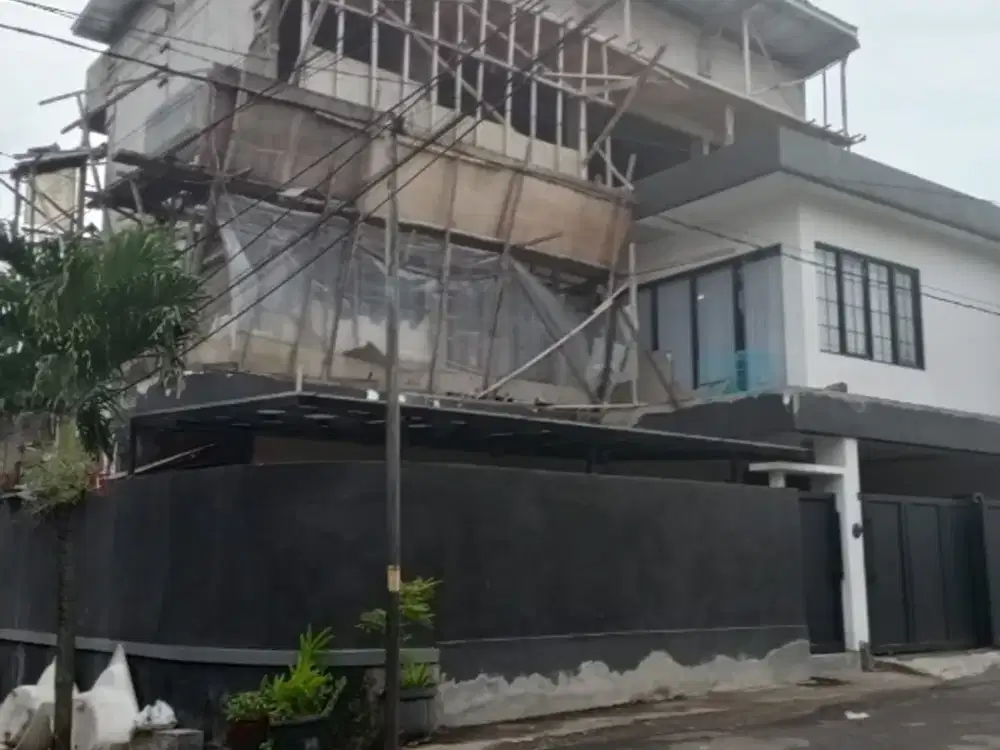 dijual rumah di nusa hijau cimahi 300