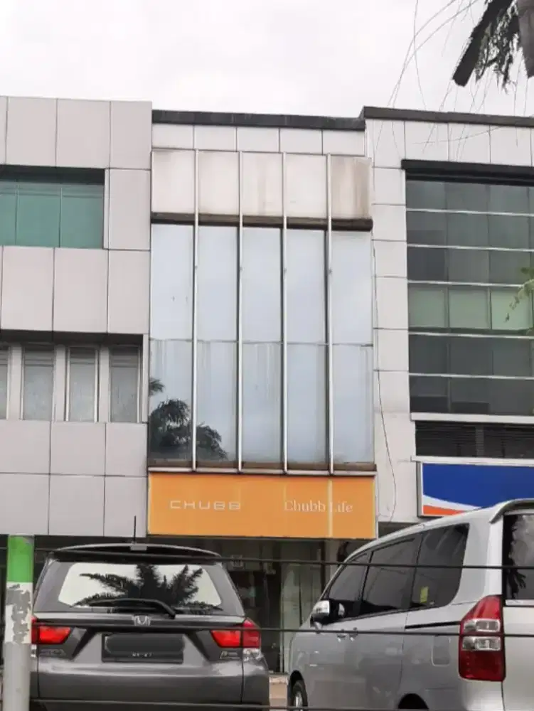 Disewakan 1 Ruko Financial Center Blok BA2 No.10