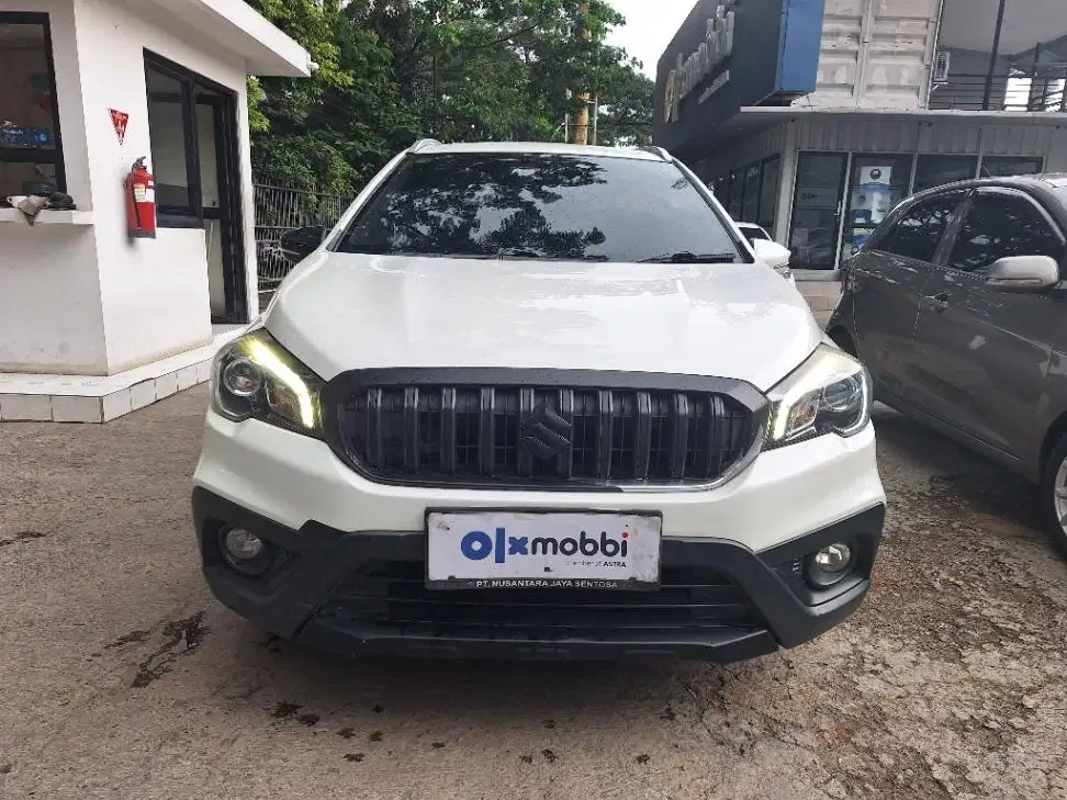 [OLXmobbi] LOW DP Suzuki SX4 1.5 S-Cross Bensin-MT 2017 SAK