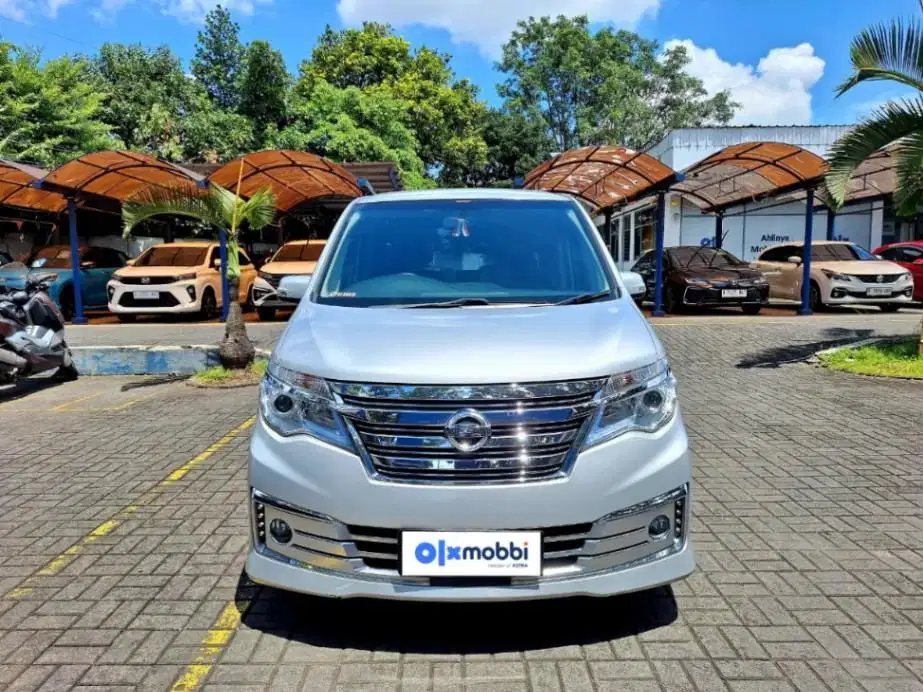 KM NORMAL - NISSAN SERENA 2.0 HIGHWAY STAR PANORAMIC AT 2015
