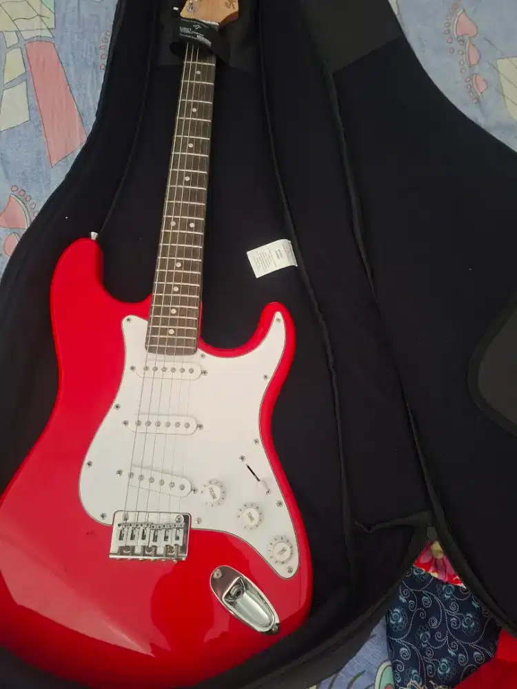 Gitar Square merah Bagus