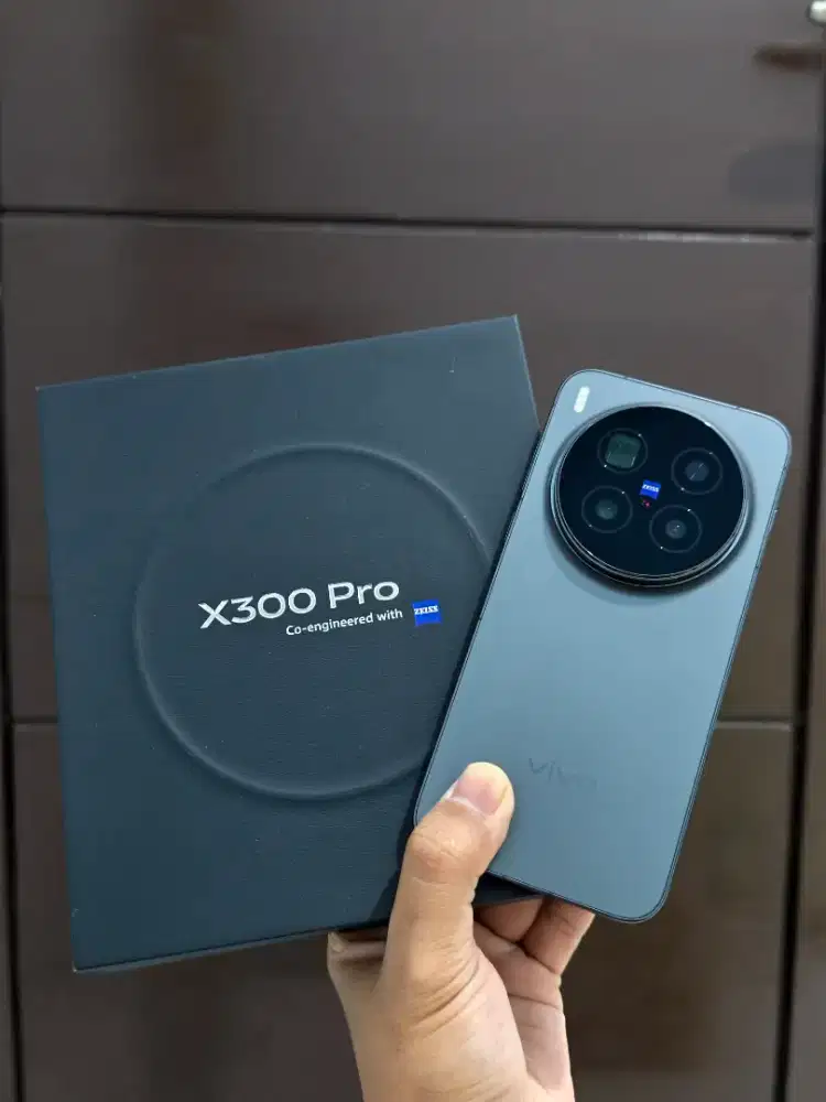 Vivo X300 Pro Black 16GB /  512GB Garansi