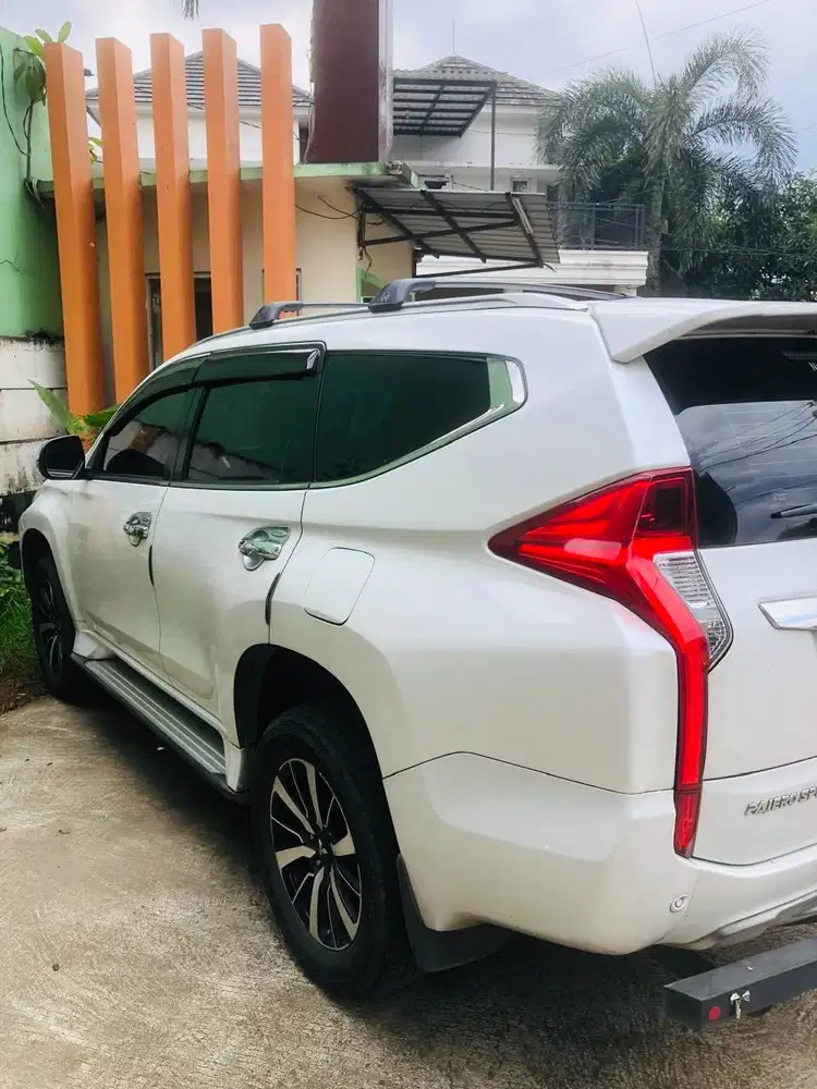 Ada Mobil Pajero Sport 2x4 Dakkar Istimewa