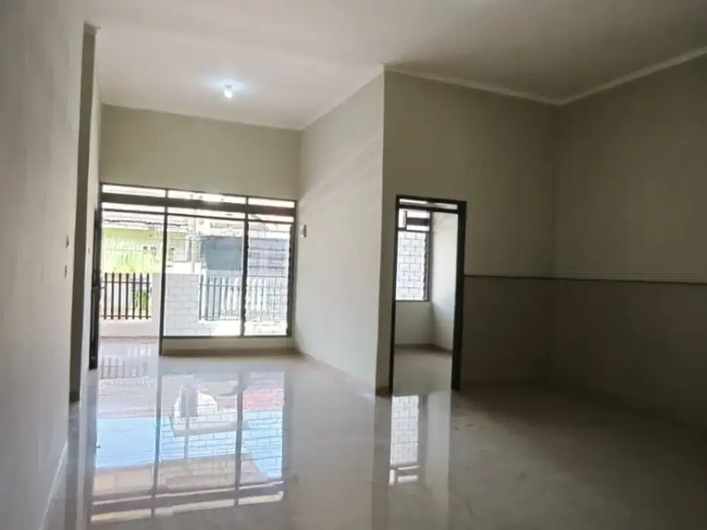 Dijual Rumah Terawat di Dian Permai Bandung