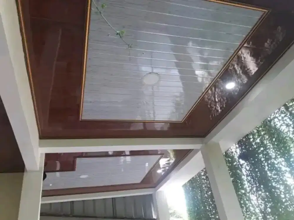 Distributor plafon pvc