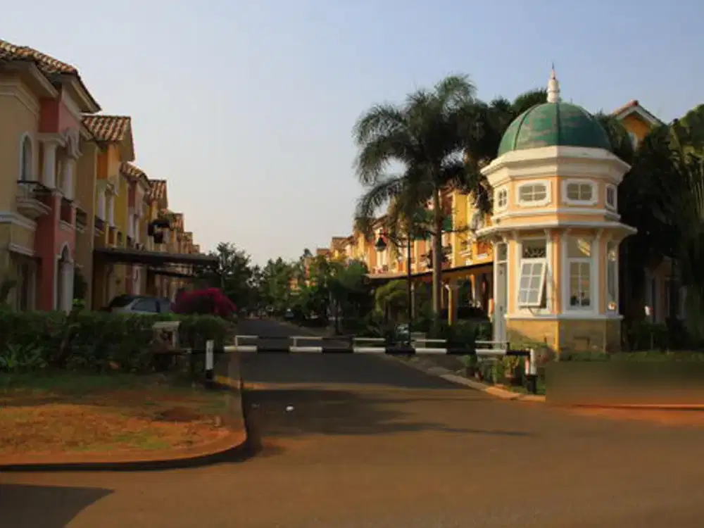 rumah raffles hills dekat LRT